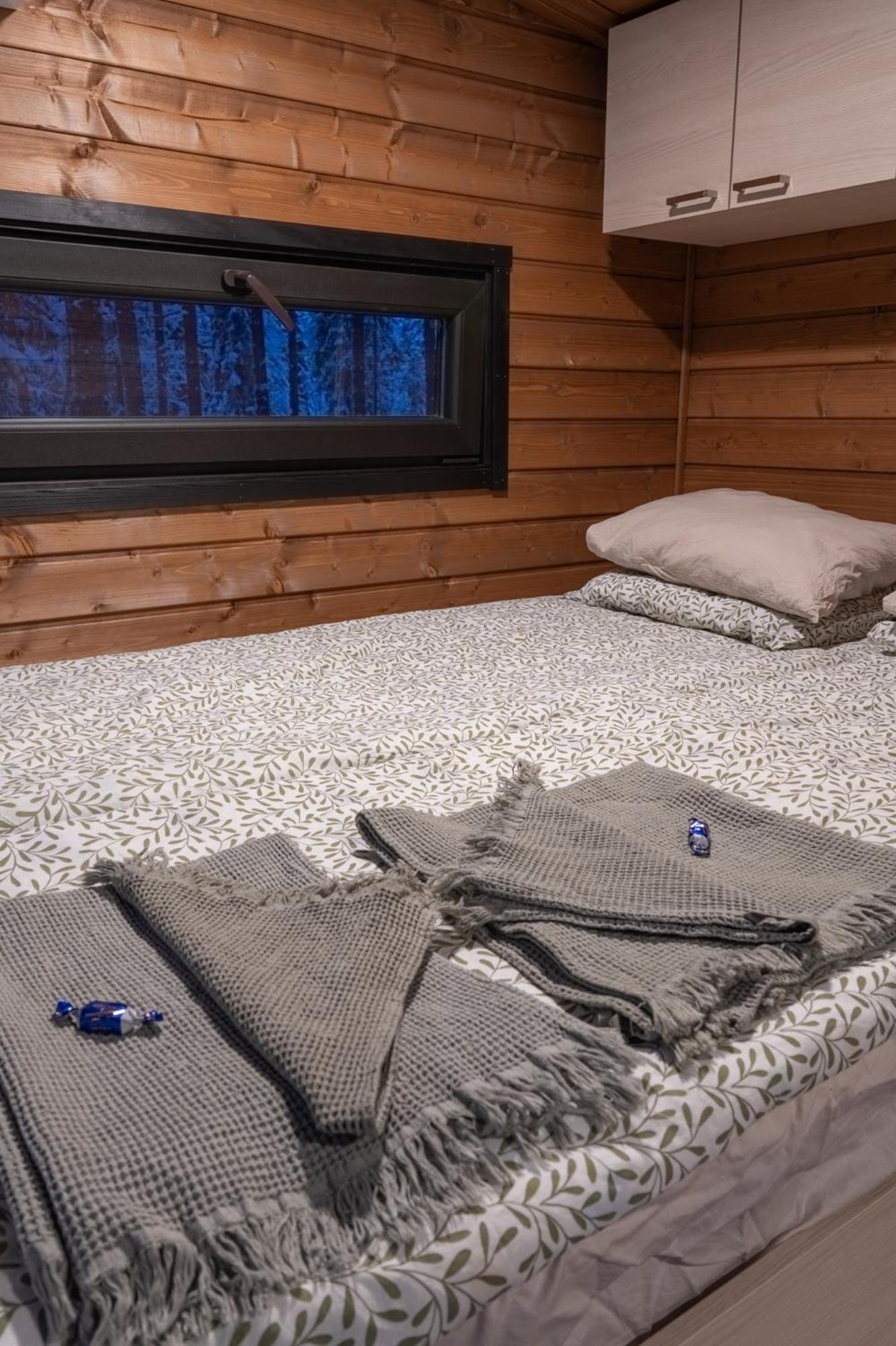 Kotatuli Forest Lodge Rovaniemi Esterno foto